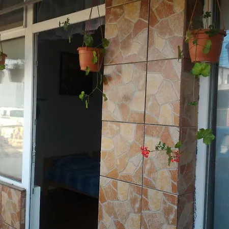 Appartamento Sigura Met Năvodari